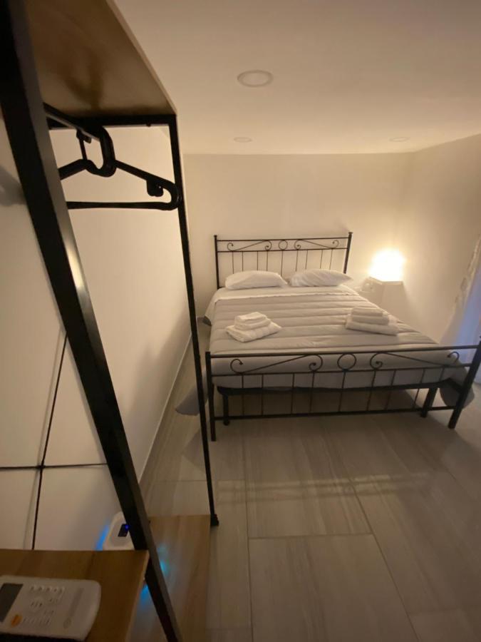 San Vincenzo - Apt Apartment Naples