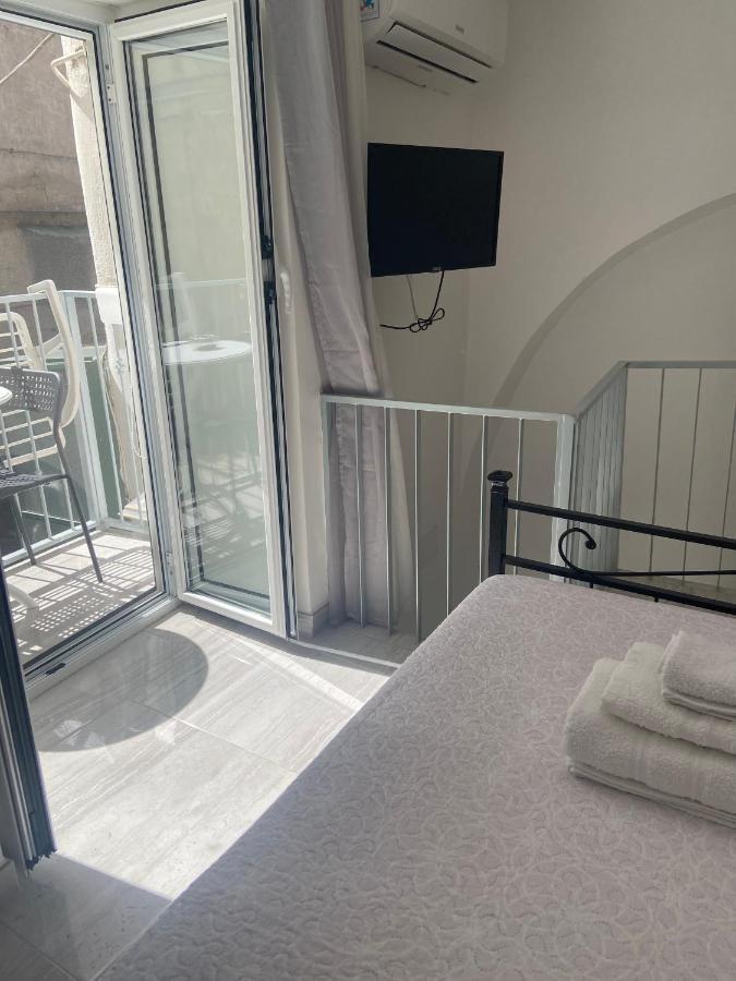 San Vincenzo - Apt Apartment Naples